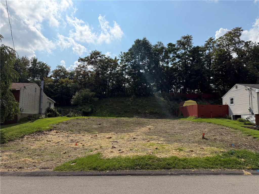 4933 Havana Dr — photo 1