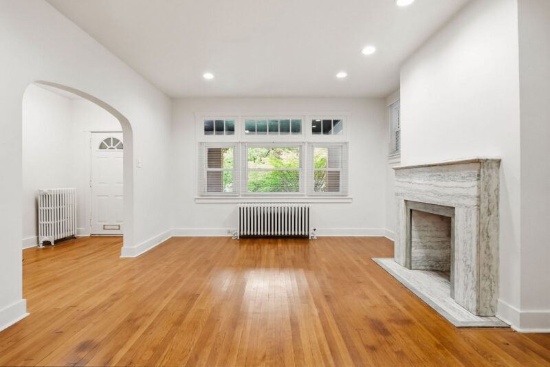 5518 Bartlett STREET — photo 8