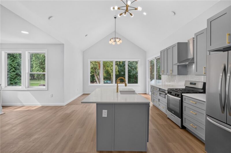 512 CRIDER HILL ROAD — photo 5