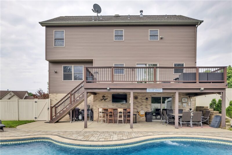 1050 Windy Oak Dr — photo 4