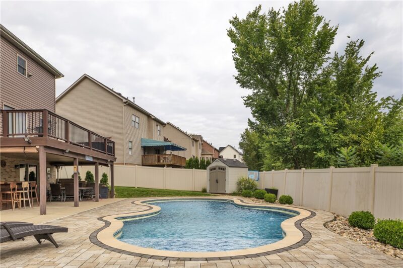 1050 Windy Oak Dr — photo 7