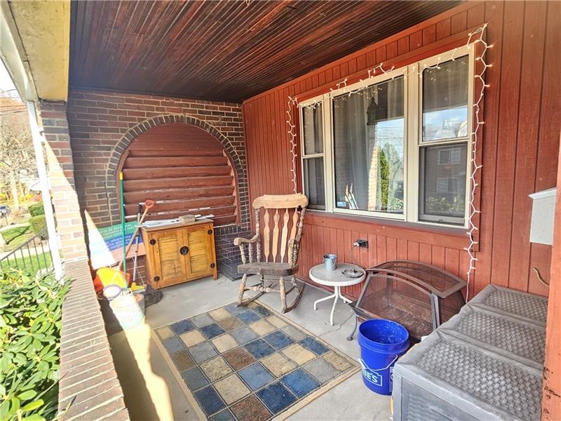 7910 Graff Ave — photo 4