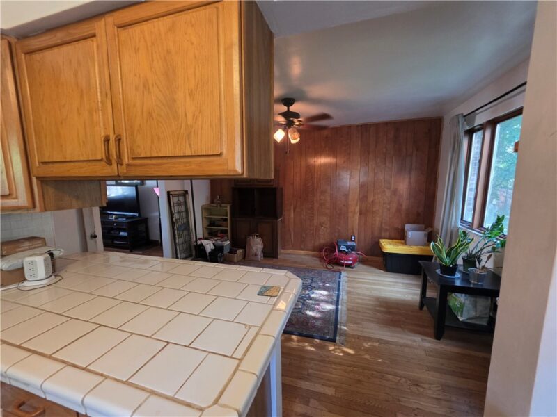 7910 Graff Ave — photo 8