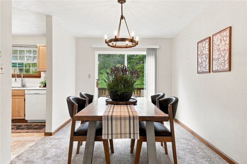 1124 CRANSTON DRIVE — photo 7