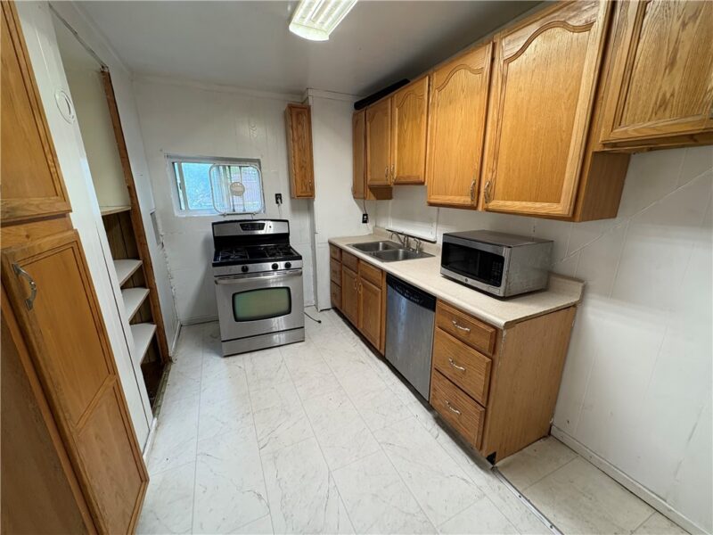 127 Bausman Street — photo 7