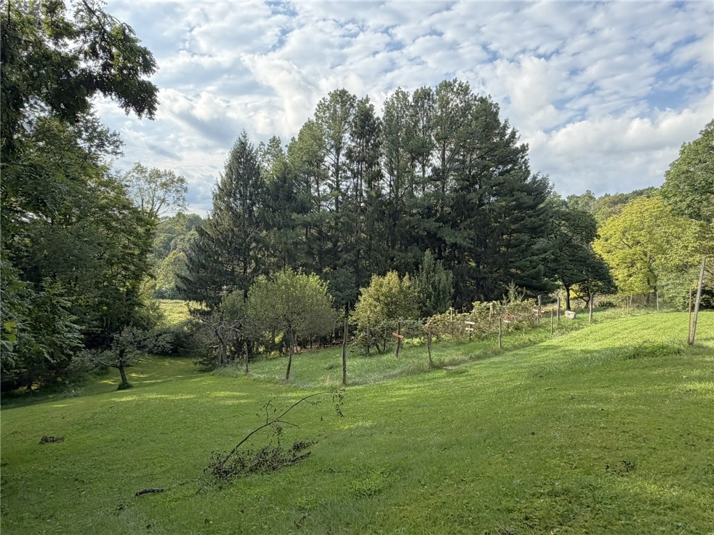 26 Mountain Road — photo 1