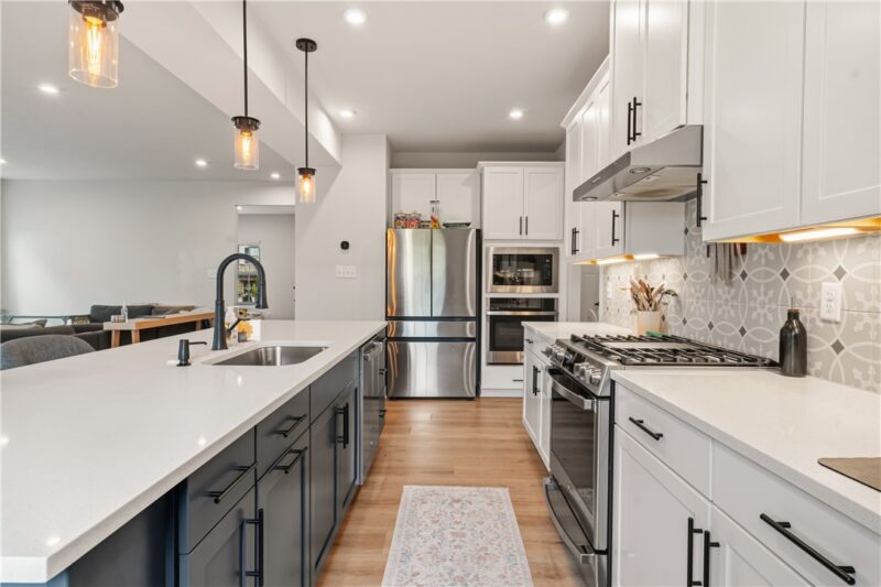 510 Blackrock Blvd — photo 8