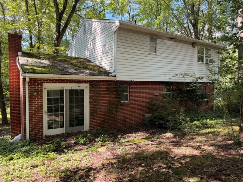 342 Overbrook Rd — photo 3