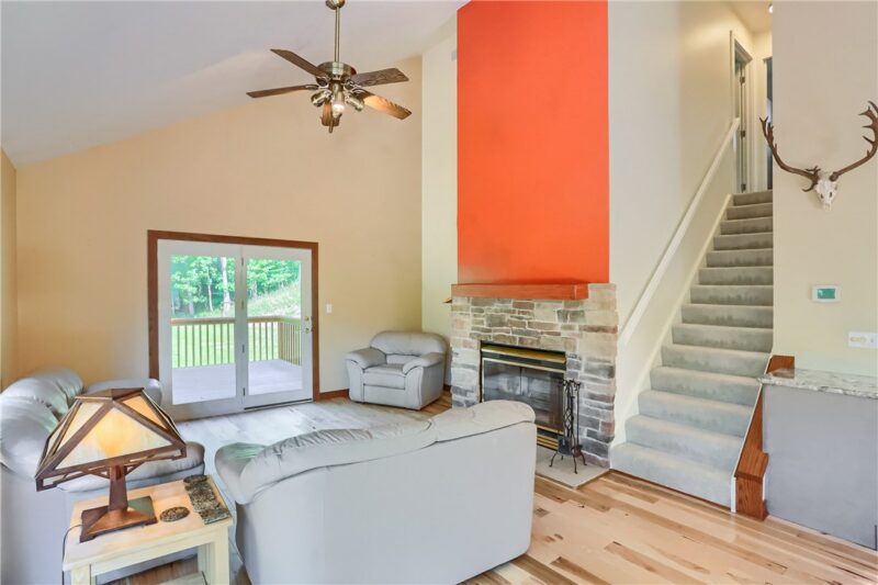 707 Little Creek Road — photo 3