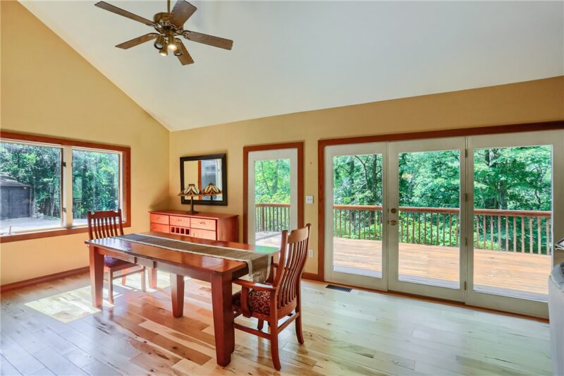 707 Little Creek Road — photo 8