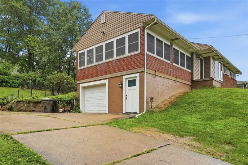 130 Mcguire St — photo 5