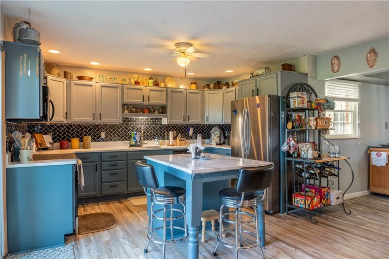 762 Hartzell School Rd — photo 8