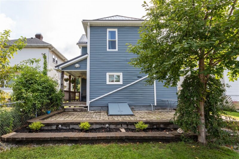 1212 Vine St — photo 4