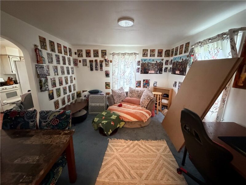1074 Brackenridge Ave — photo 7