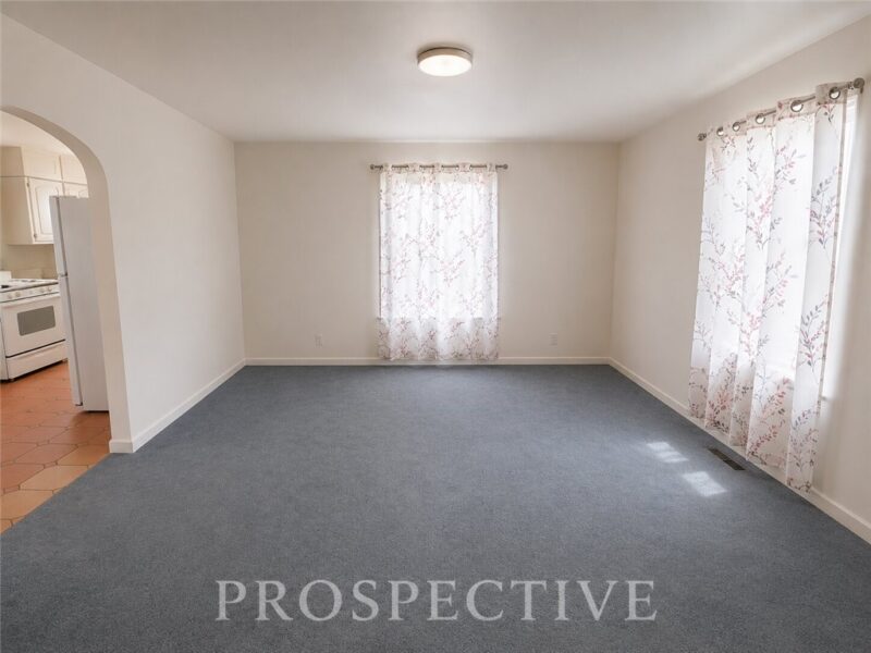 1074 Brackenridge Ave — photo 8