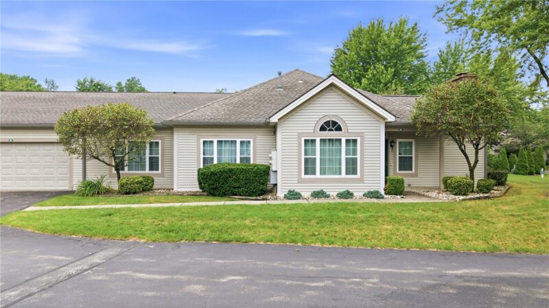 57 Stone Ridge Blvd — photo 2