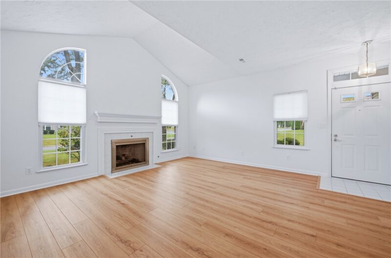 57 Stone Ridge Blvd — photo 6