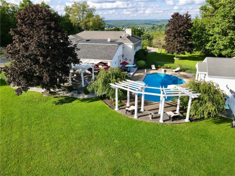 808 Knox Rd — photo 2