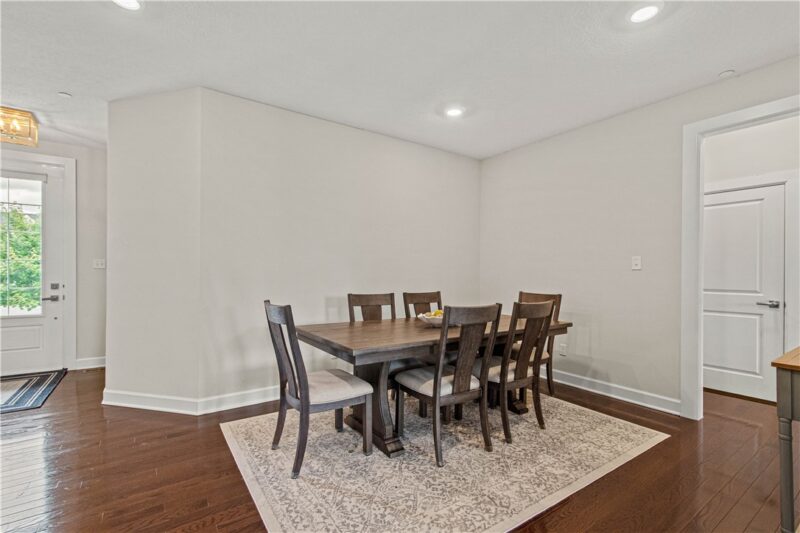 4305 Spruce Rd. — photo 4
