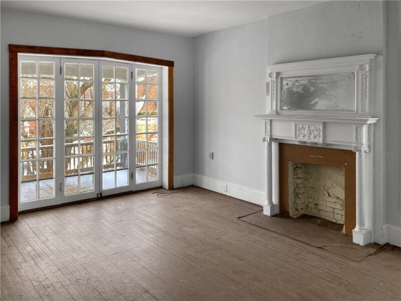 7710 Waverly St — photo 2