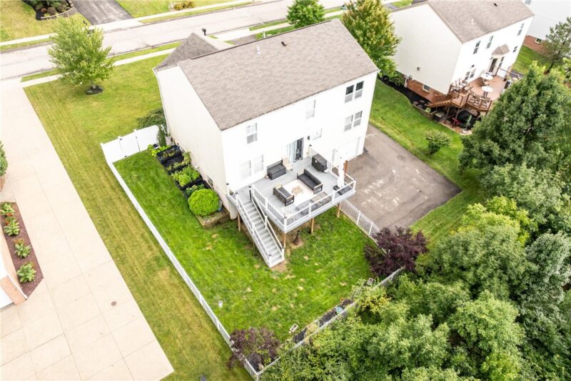 138 Nottingham Dr — photo 6