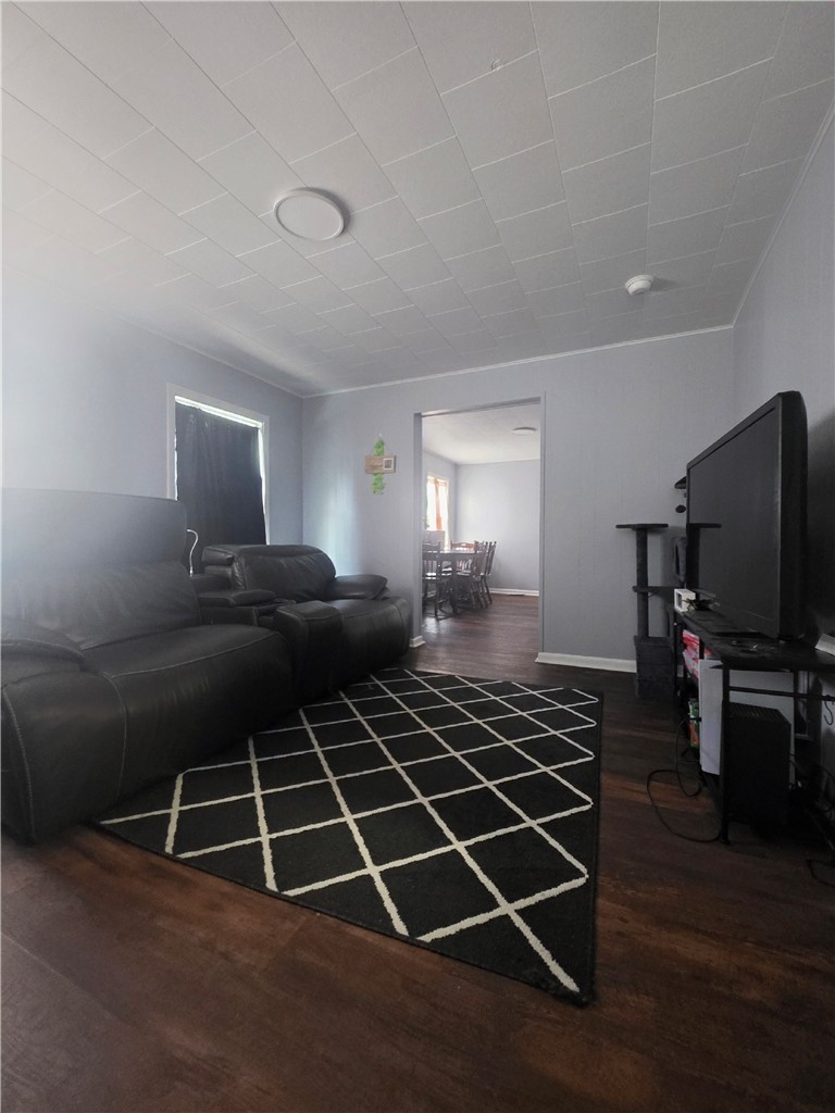 408 Pearl St — photo 3