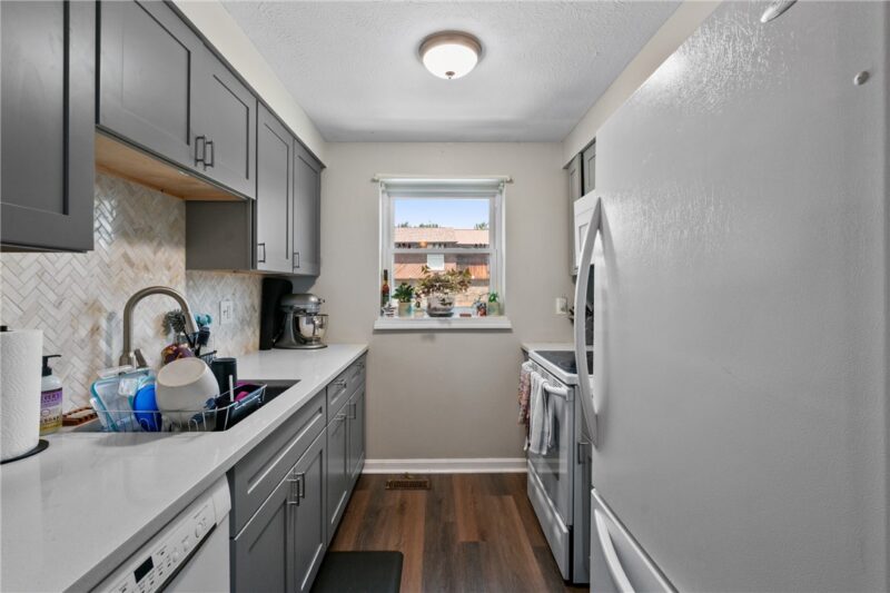 304 Bayberry Lane — photo 7