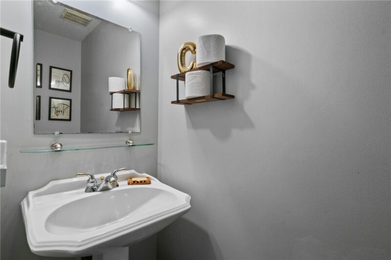 304 Bayberry Lane — photo 8