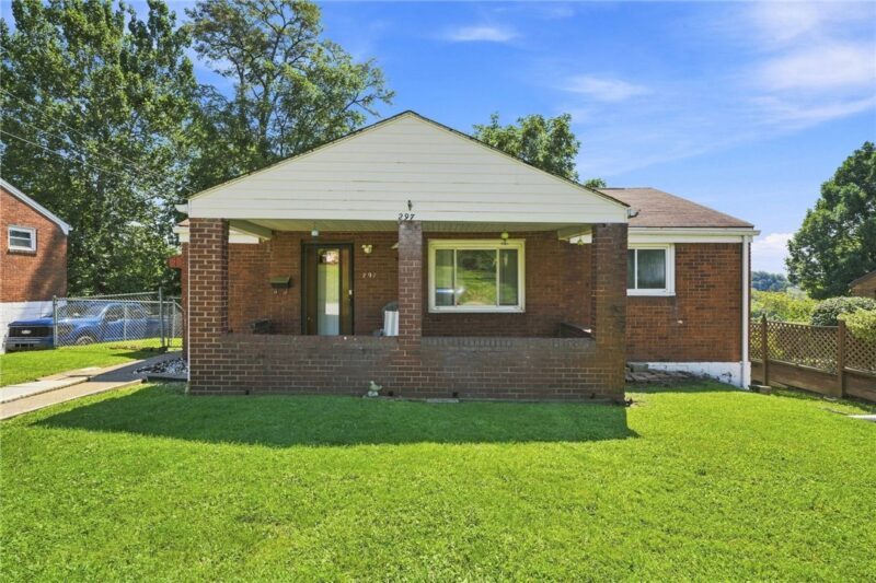 297 Mahoning — photo 2