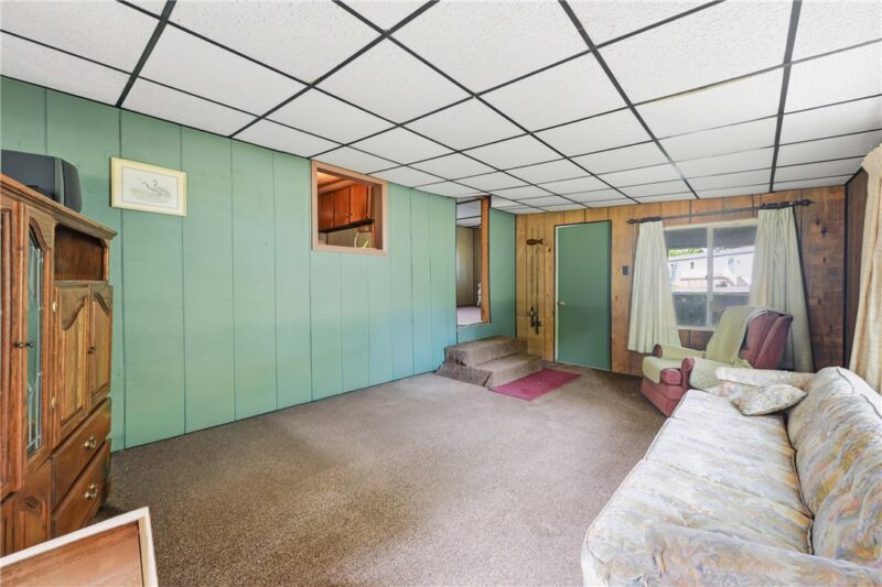 8937 Delaware Ln — photo 8
