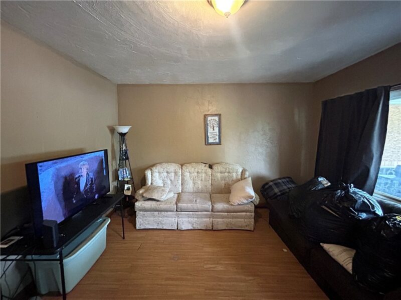 631 Allegheny Ave — photo 5