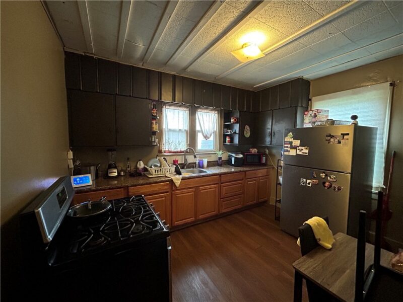 2605 Stewart St — photo 8