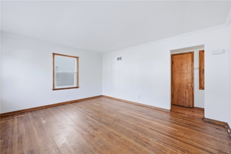 967 Bechtol Ave — photo 8