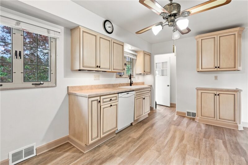 2116 Ritchie Street — photo 8