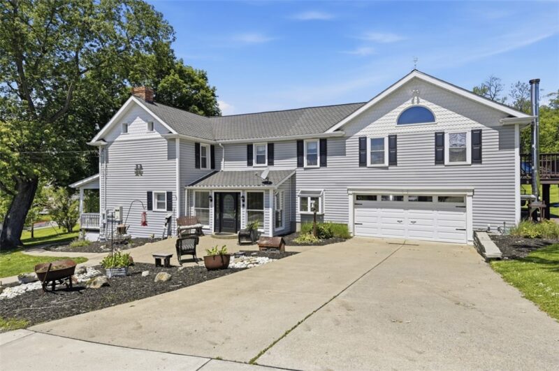 2976 Henderson Road — photo 4