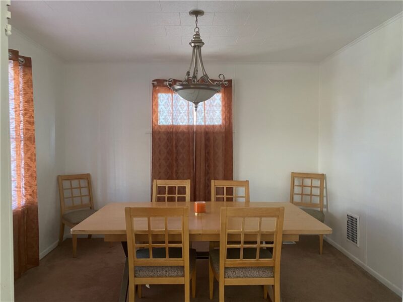 649 Ridge Ave. — photo 3