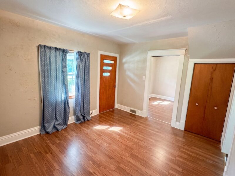 247 Railroad Street — photo 7