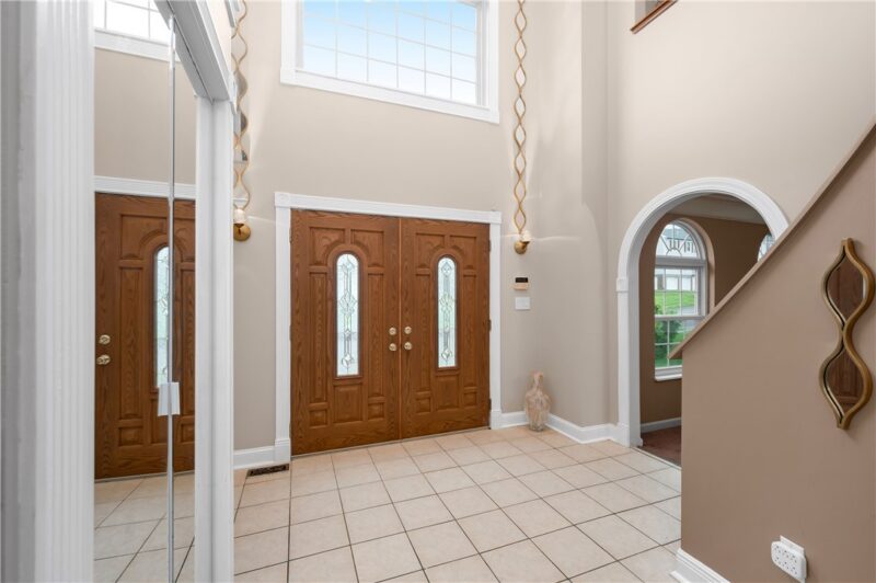 241 Jaclyn Dr — photo 5