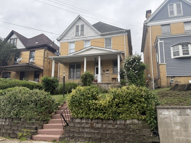 617 Florence Ave — photo 1