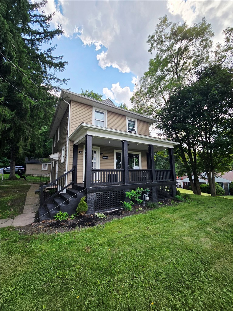 1401 Wade Street Ext — photo 1