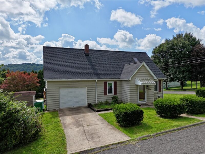 10 Evergreen St — photo 4
