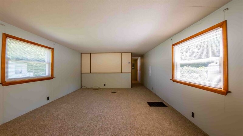 1044 Bert Cir — photo 6
