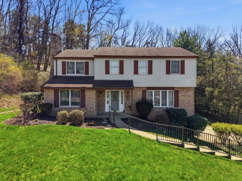 1608 Tamarack Dr. — photo 2