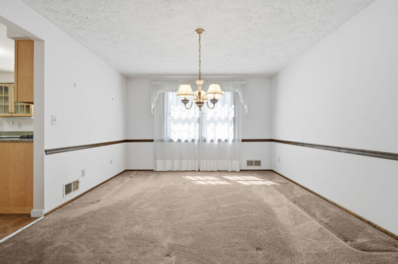 1608 Tamarack Dr. — photo 5