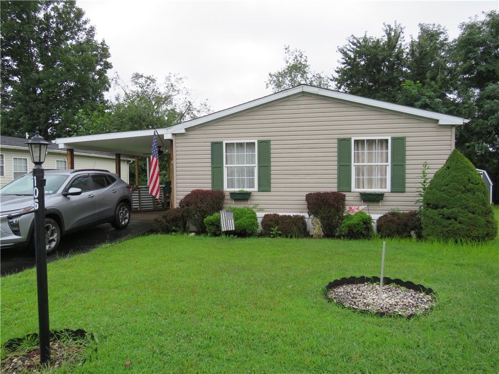 106 Reagan Rd — photo 1