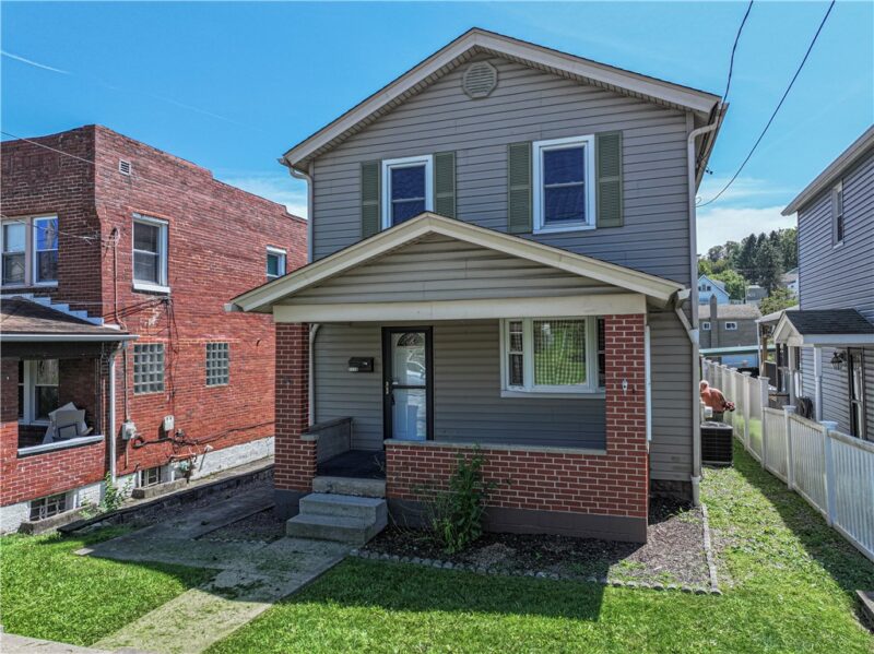 1116 Muldowney Ave — photo 2
