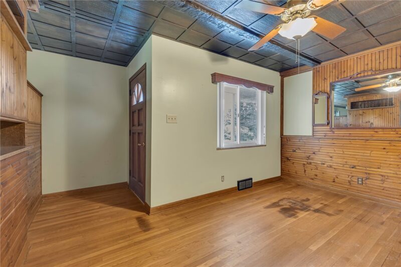 127 Blue Jay Way — photo 8