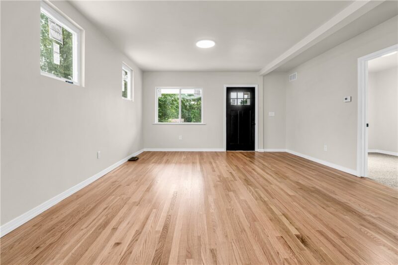 2149 Harbor Street — photo 6
