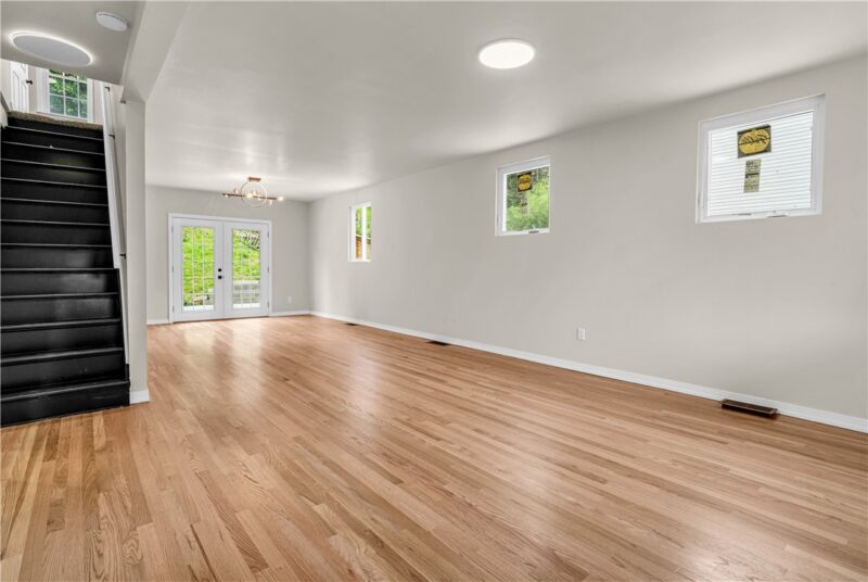 2149 Harbor Street — photo 7