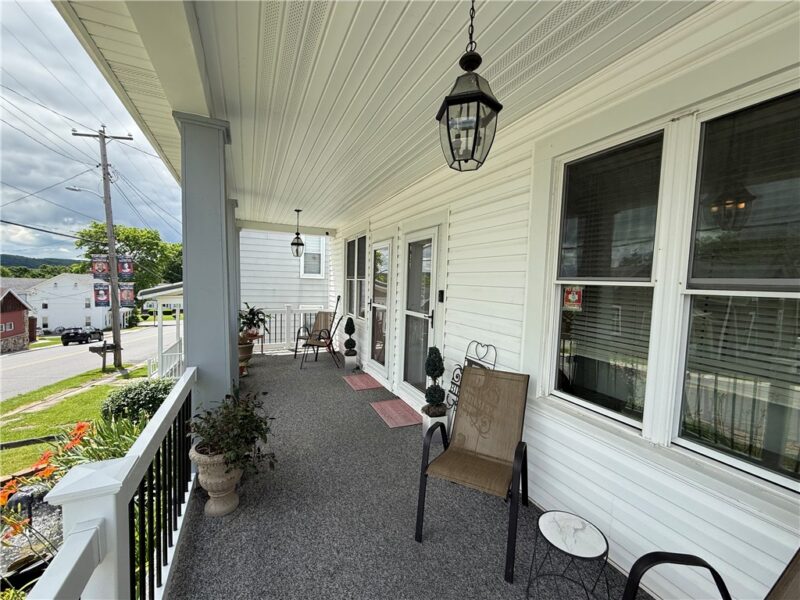 300 E Main St — photo 2